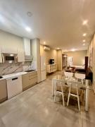 Vial Suites GP