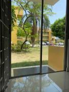 A Cozy 2 Bedroom Apartment