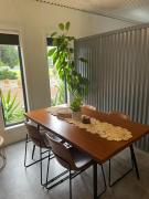 Annie’s on Ti Tree-Country bush private hideaway.