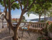 Apartments and Room Anita