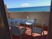 Studio vue mer bord de plage