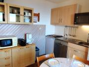 Location 2 pièces cabine, pied des pistes, balcon, 4-6 pers, proche ESF et commodités - FR-1-771-45