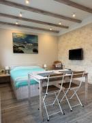 Old Center Apartment