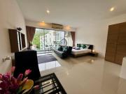 Chic Condominium Karon A718