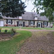 Maison à la campagne, coté forêt
