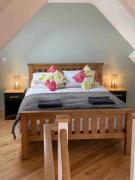 A space with amazing views and alpacas to enjoy