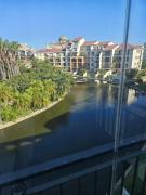 SS Luxury Apartments Island Club