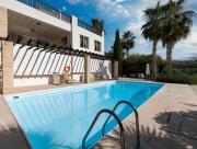 Sea View Villa with Private Pool in Coral bay