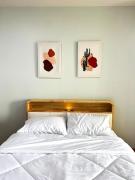 Tranquil Urban Retreat at Cheangwattana