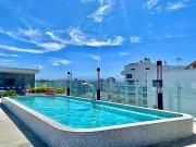 Rooftop, pool y amenidades