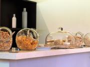 Chambre confortable avec Wi-Fi, parking et espace bien-être inclus - FR-1-582-485