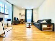 Chez Pierrot - Pont-Neuf - Vue Cité Médiévale