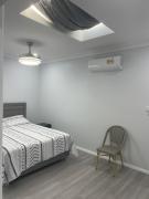 Quiet Spacious Family House 11 Bedrooms