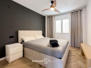 Pink Lake view Apartment