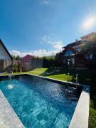 Maşukiye pink house bungalow