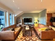 Beautiful penthouse centrally located in Geilo, stunning views