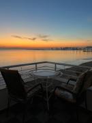 Sun, Sea and Serenity - Beachfront Apt with Sunset Views and Soothing Waves