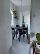 2 bedroom house central Parainen