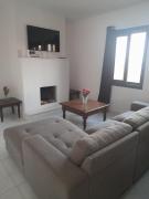 Pomos rockaway beach house