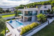 Luxury Villa Con Brio Luxury Villa Con Brio