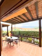 Freedhome Seaview Apartment