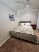 2 bedroom guest suite in a Tropical setup