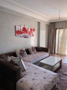 Appartement moderne, vue piscine à Agadir