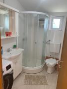 Top Bar