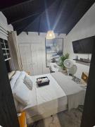 Harveys Mizpahcot Oasis - Cruise Port, Us Embassy and Vacation