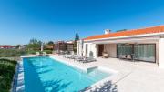 Villa Efa by Villas Holiday