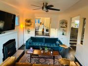 Hikari-Okanagan Sunshine B&B