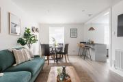 Stylish apartment with parking - Flat 2 Mill House