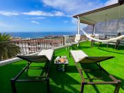 PaulMarie Superior Ocean Lounge