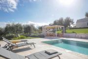 TD Trulli Lorusso Design Luxury Trulli with Pool