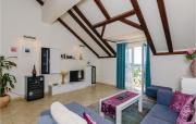 Two-Bedroom Apartment In Cavtat