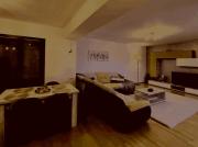 Prelepa prostrana kuća