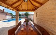 Beautiful Home In Benkovac With Sauna