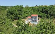 Amazing Home In Sinj With Wifi