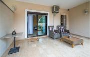 Gorgeous Apartment In Medulin With Wifi