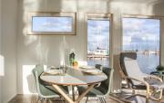 Cozy Ship In Aalsmeer With Wifi