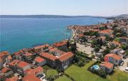 Three-Bedroom Holiday Home In Kastel Stari
