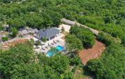 Stunning Home In Kamenmost