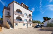 Lovely Apartment In Stara Novalja Lovely Apartment In Stara Novalja
