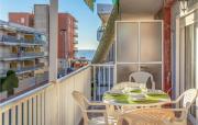 Awesome Apartment In Santa Pola