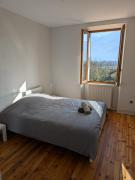 Appart 65m2 avec 2 chambres dans ferme rénovée - Parking gratuit - Grande vue montagnes