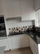 quarto com ar condicionado