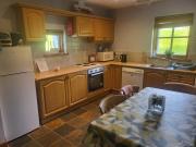 Kearneys Cottage, Dugort, Achill Island, County Mayo - 3 Bedroom Sleeps 6