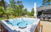 Four-Bedroom Holiday Home In Hojby