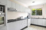 Warm Oasis at Parramatta- 2 BR - Free Parking - Near Shops