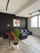 Modern Apartment in Prahran